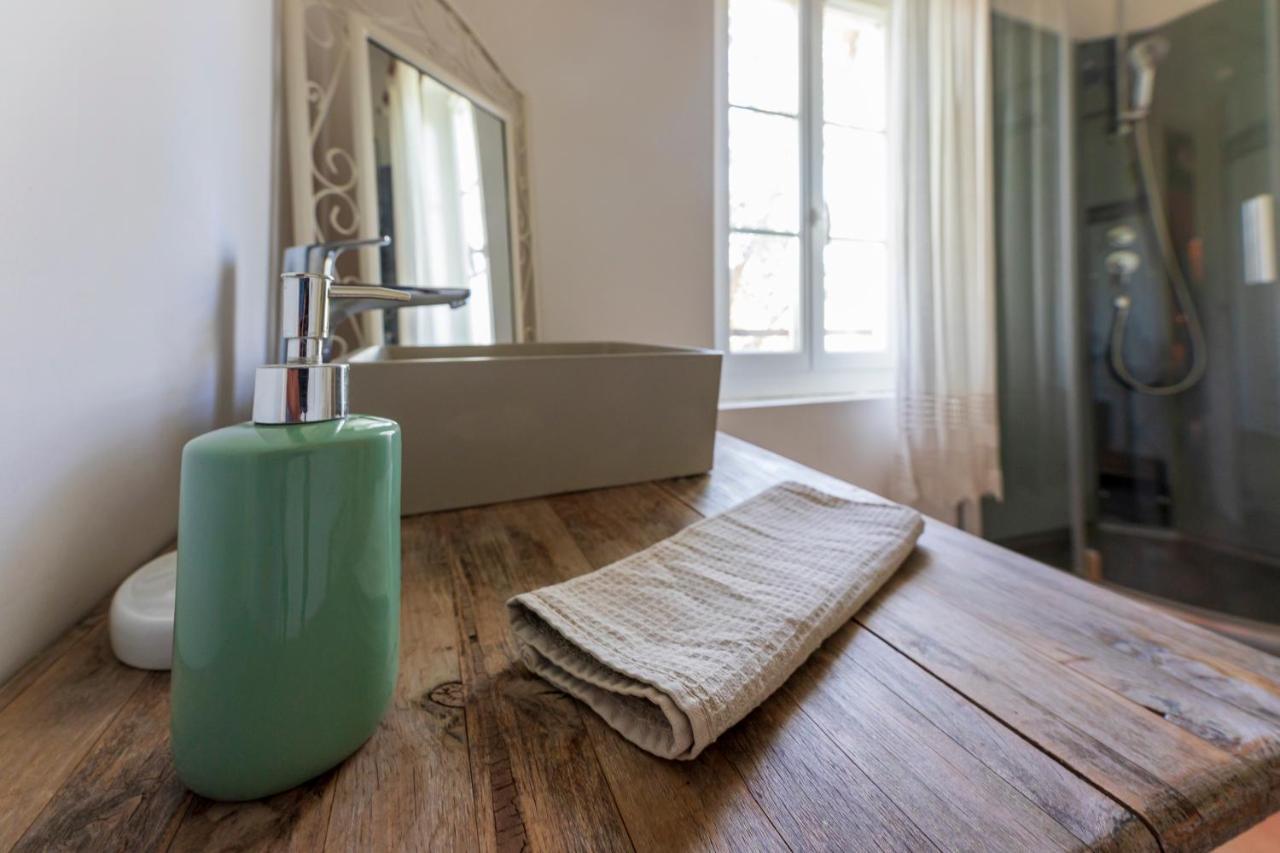 La Pampa En Provence - Les Suites Privatives Ponteves Exterior photo